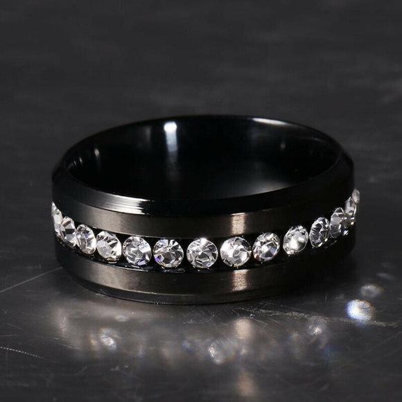 Black Stainless Steel Ring with Crystals Size 10 - Picture 1 of 1